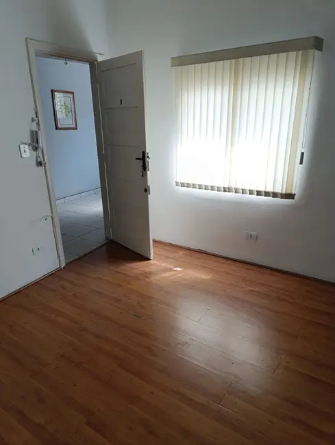 Foto 2 de Casa à venda, 200m2 em Santa Cecília, São Paulo - SP