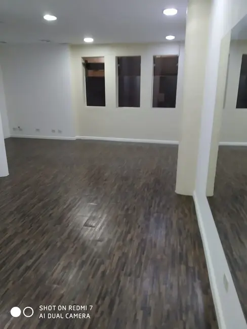 Casa à venda, 200m2 em Santa Cecília, São Paulo - SP - imagem 8 Foto 8 de Casa à venda, 200m2 em Santa Cecília, São Paulo - SP