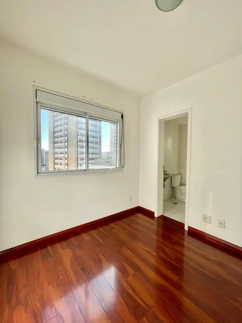 Apartamento com 4 quartos à venda, 250m2 em Vila Mariana, São Paulo - SP - imagem 5 Foto 5 de Apartamento com 4 quartos à venda, 250m2 em Vila Mariana, São Paulo - SP