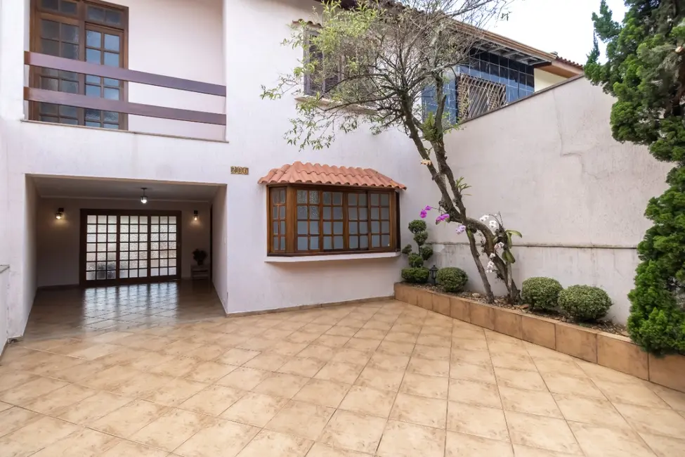 Sobrado com 3 quartos à venda, 248m2 em São João Clímaco, São Paulo - SP - imagem 2 Foto 2 de Sobrado com 3 quartos à venda, 248m2 em São João Clímaco, São Paulo - SP