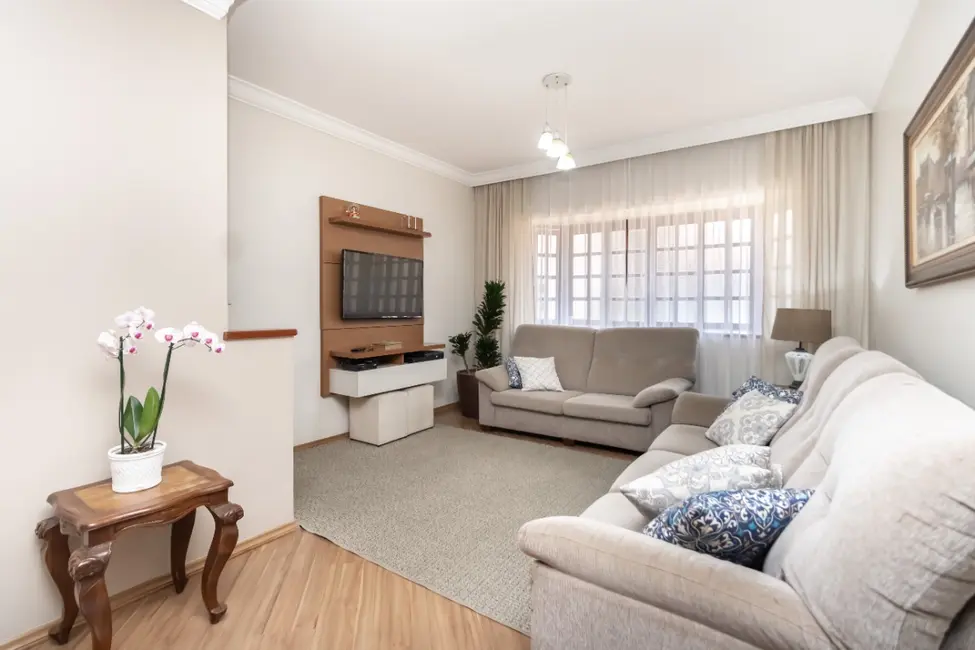 Sobrado com 3 quartos à venda, 248m2 em São João Clímaco, São Paulo - SP - imagem 7 Foto 7 de Sobrado com 3 quartos à venda, 248m2 em São João Clímaco, São Paulo - SP