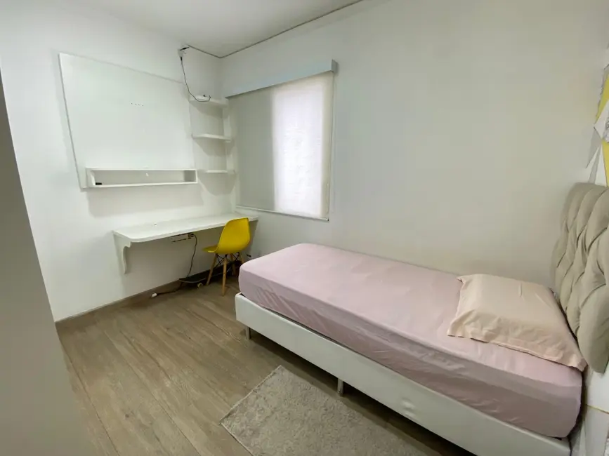 Foto 9 de Apartamento com 4 quartos à venda, 104m2 em Vila Santa Clara, São Paulo - SP