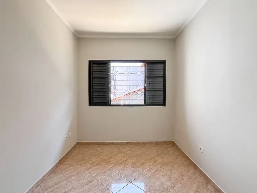 Foto 8 de Casa com 2 quartos à venda, 180m2 em Vila Carrão, São Paulo - SP