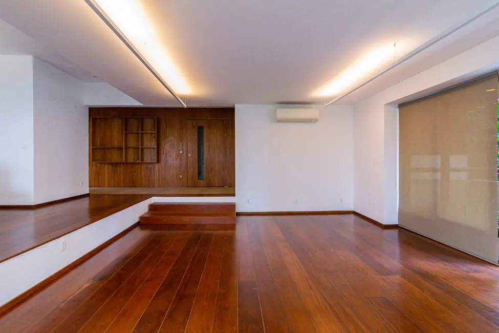 Foto 4 de Apartamento com 3 quartos à venda, 287m2 em Aclimação, São Paulo - SP