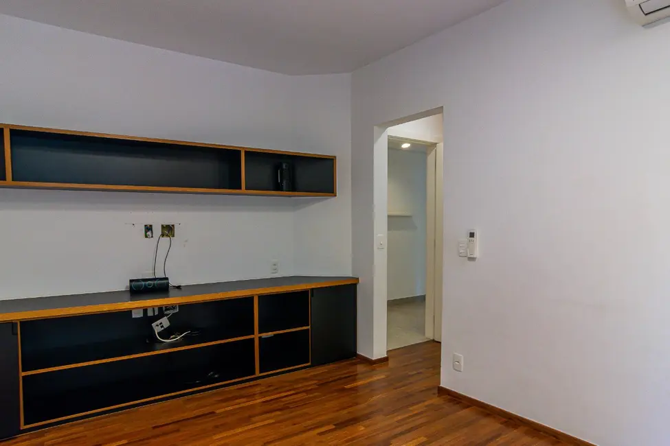 Foto 9 de Apartamento com 3 quartos à venda, 287m2 em Aclimação, São Paulo - SP
