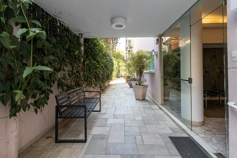 Foto 3 de Apartamento com 3 quartos à venda, 158m2 em Bela Vista, São Paulo - SP