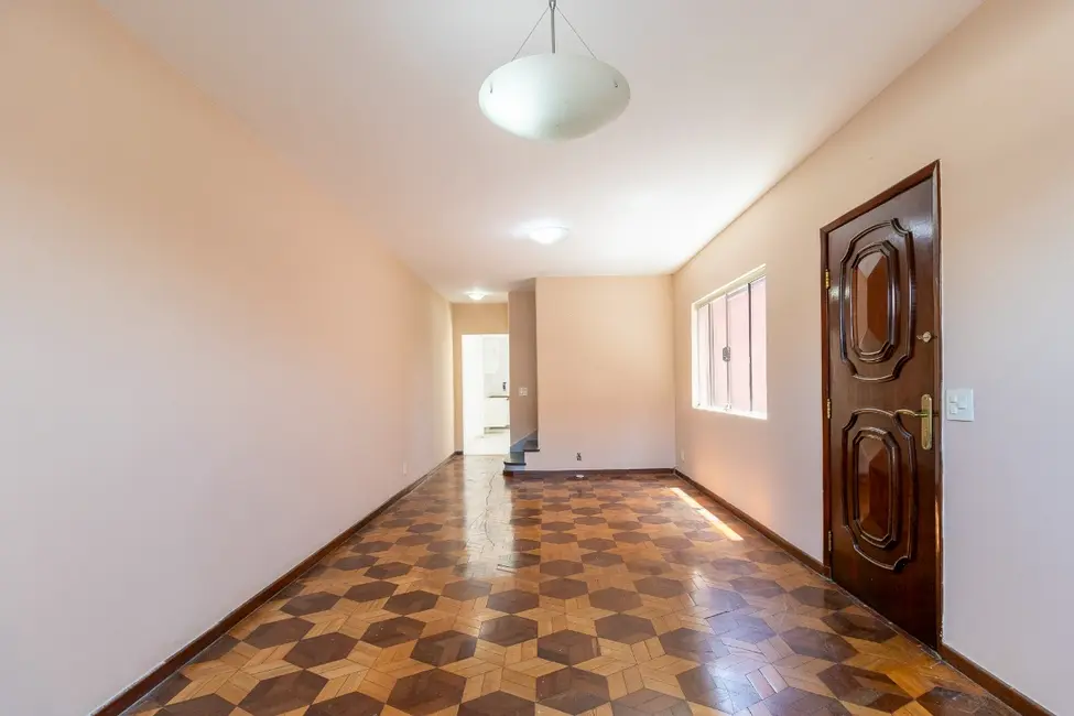Foto 1 de Sobrado com 3 quartos à venda, 125m2 em Parque Jabaquara, São Paulo - SP