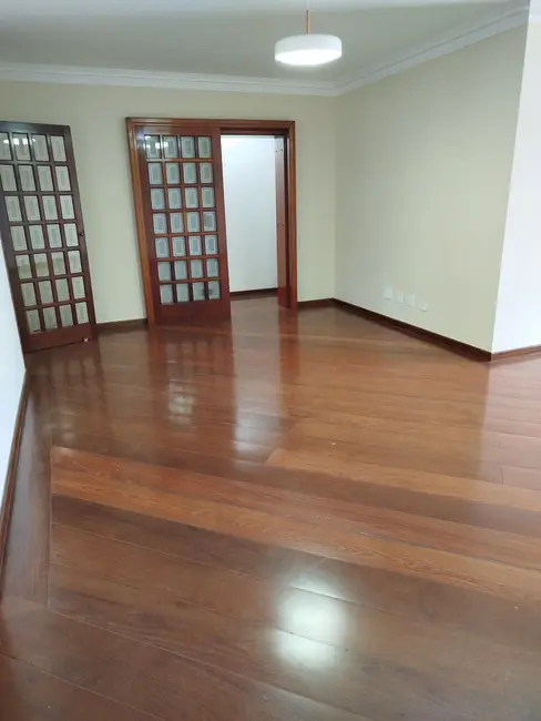 Apartamento com 4 quartos à venda, 176m2 em Vila Mariana, São Paulo - SP - imagem 4 Foto 4 de Apartamento com 4 quartos à venda, 176m2 em Vila Mariana, São Paulo - SP