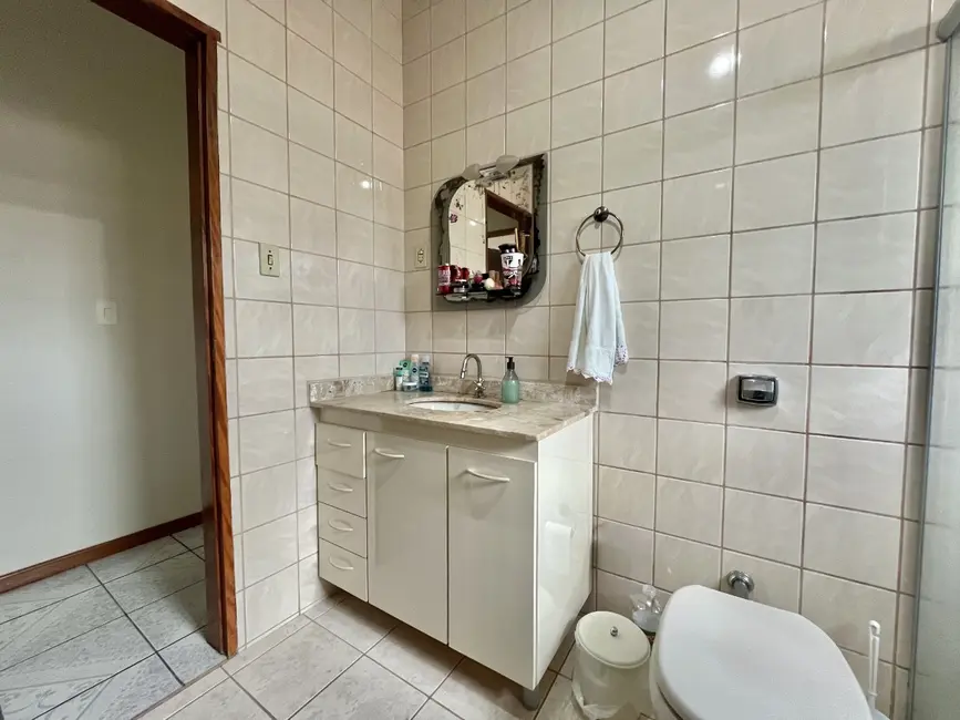 Casa de Vila com 3 quartos à venda, 200m2 em Jardim Kika, São Paulo - SP - imagem 7 Foto 7 de Casa de Vila com 3 quartos à venda, 200m2 em Jardim Kika, São Paulo - SP