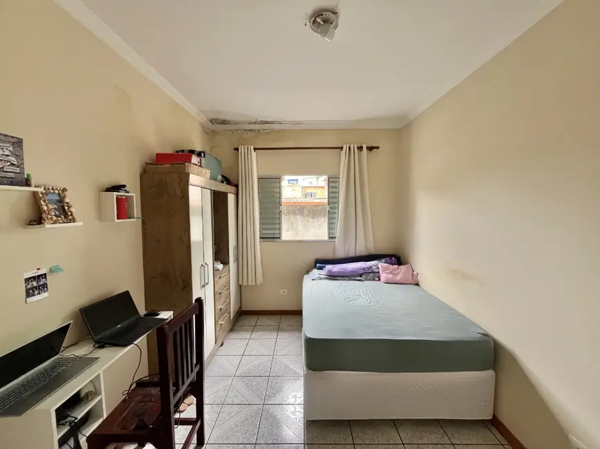 Casa de Vila com 3 quartos à venda, 200m2 em Jardim Kika, São Paulo - SP - imagem 9 Foto 9 de Casa de Vila com 3 quartos à venda, 200m2 em Jardim Kika, São Paulo - SP