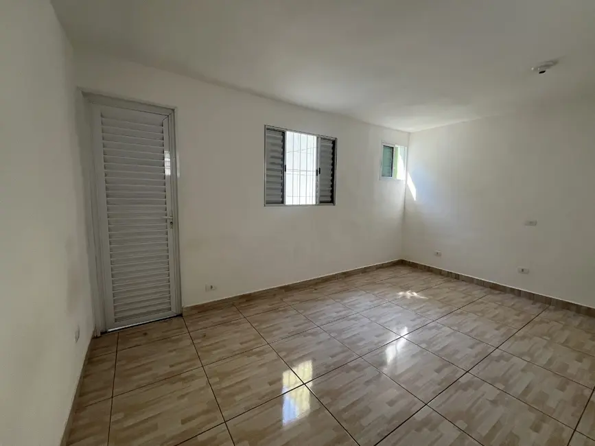Foto 3 de Casa de Vila com 3 quartos à venda, 125m2 em Jardim Guanhembu, São Paulo - SP