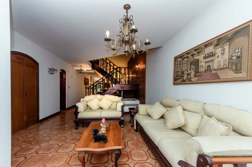 Sobrado com 6 quartos à venda, 336m2 em Vila Califórnia, São Paulo - SP - imagem 8 Foto 8 de Sobrado com 6 quartos à venda, 336m2 em Vila Califórnia, São Paulo - SP