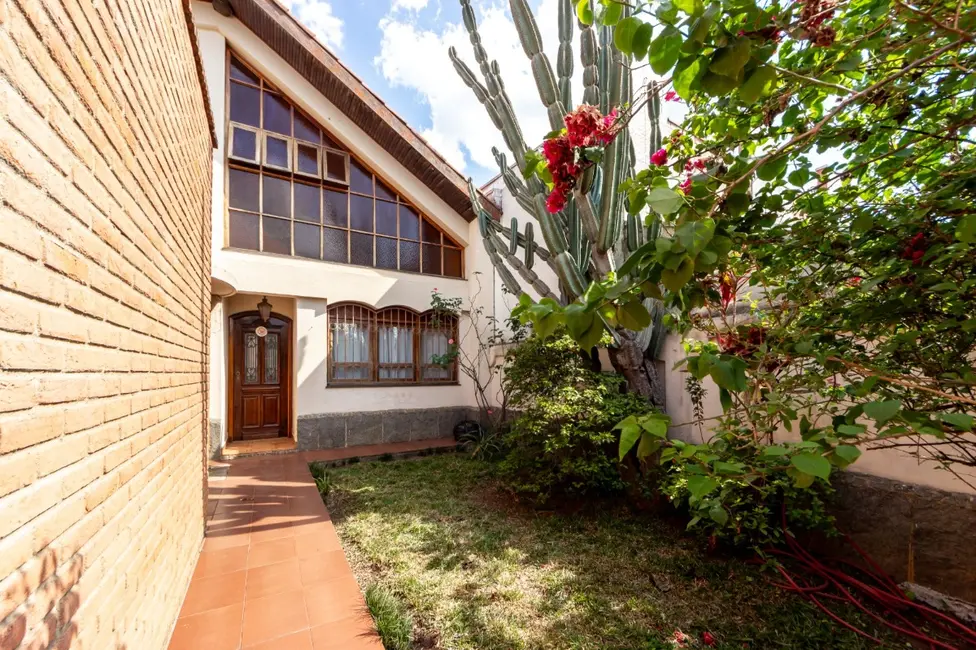 Foto 2 de Sobrado com 6 quartos à venda, 336m2 em Vila Califórnia, São Paulo - SP