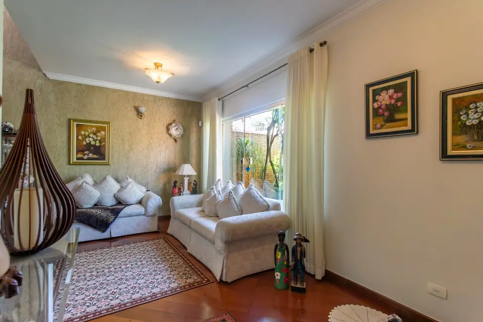 Foto 2 de Casa com 4 quartos à venda, 209m2 em Jardim Los Angeles, São Paulo - SP
