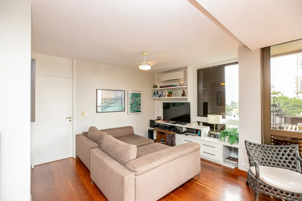 Foto 9 de Apartamento com 3 quartos para alugar, 225m2 em Itaim Bibi, São Paulo - SP