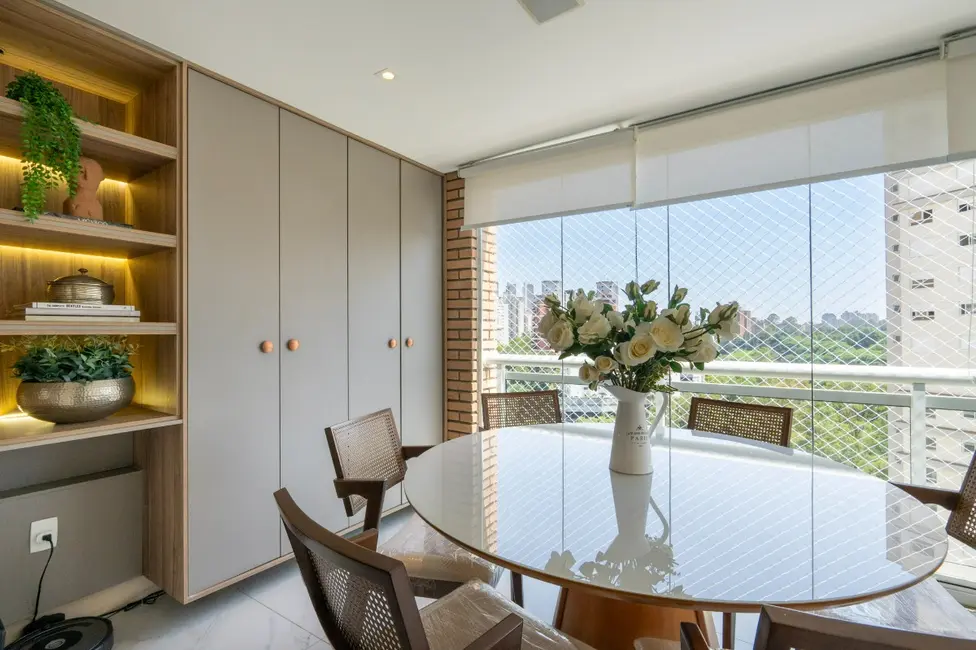 Apartamento com 4 quartos à venda, 200m2 em Vila Andrade, São Paulo - SP - imagem 6 Foto 6 de Apartamento com 4 quartos à venda, 200m2 em Vila Andrade, São Paulo - SP