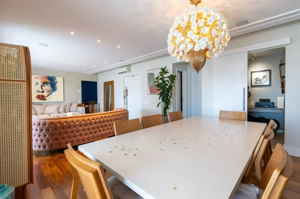 Apartamento com 4 quartos à venda, 200m2 em Vila Andrade, São Paulo - SP - imagem 9 Foto 9 de Apartamento com 4 quartos à venda, 200m2 em Vila Andrade, São Paulo - SP