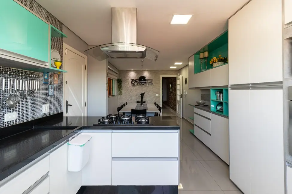 Foto 8 de Casa com 3 quartos à venda, 231m2 em Parque São Domingos, São Paulo - SP