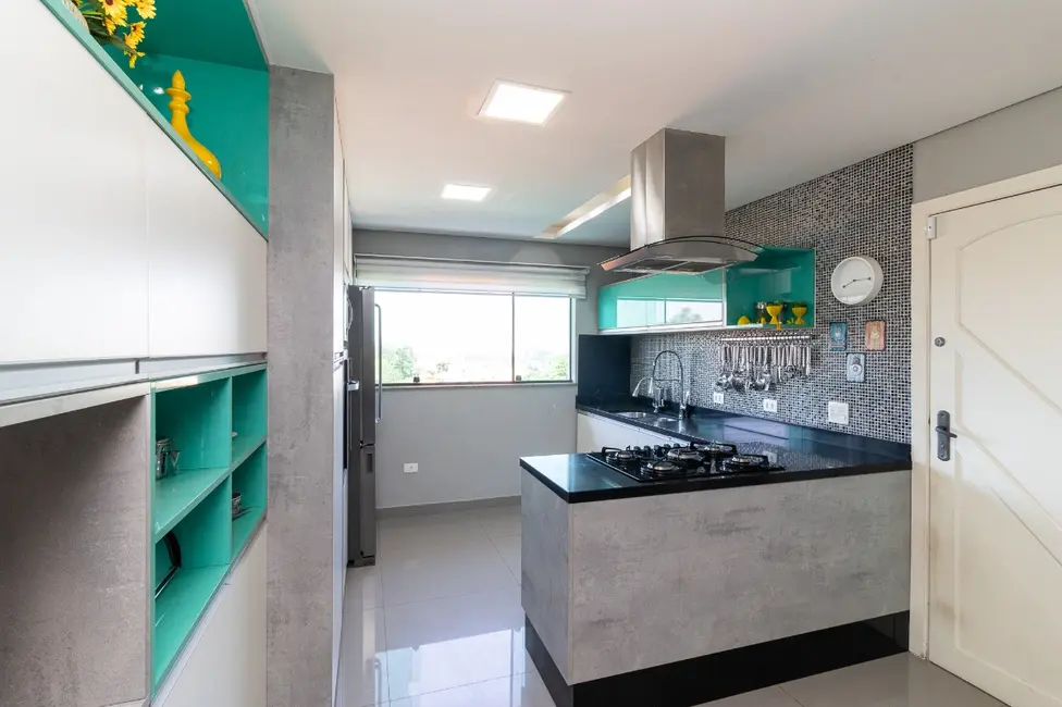 Foto 9 de Casa com 3 quartos à venda, 231m2 em Parque São Domingos, São Paulo - SP