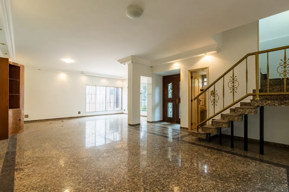 Foto 1 de Sobrado com 3 quartos à venda, 261m2 em Moema, São Paulo - SP