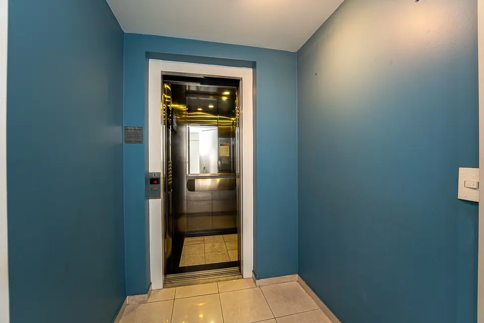 Apartamento com 4 quartos à venda, 201m2 em Jardim Fonte do Morumbi, São Paulo - SP - imagem 2 Foto 2 de Apartamento com 4 quartos à venda, 201m2 em Jardim Fonte do Morumbi, São Paulo - SP