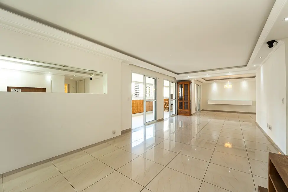 Apartamento com 4 quartos à venda, 201m2 em Jardim Fonte do Morumbi, São Paulo - SP - imagem 5 Foto 5 de Apartamento com 4 quartos à venda, 201m2 em Jardim Fonte do Morumbi, São Paulo - SP