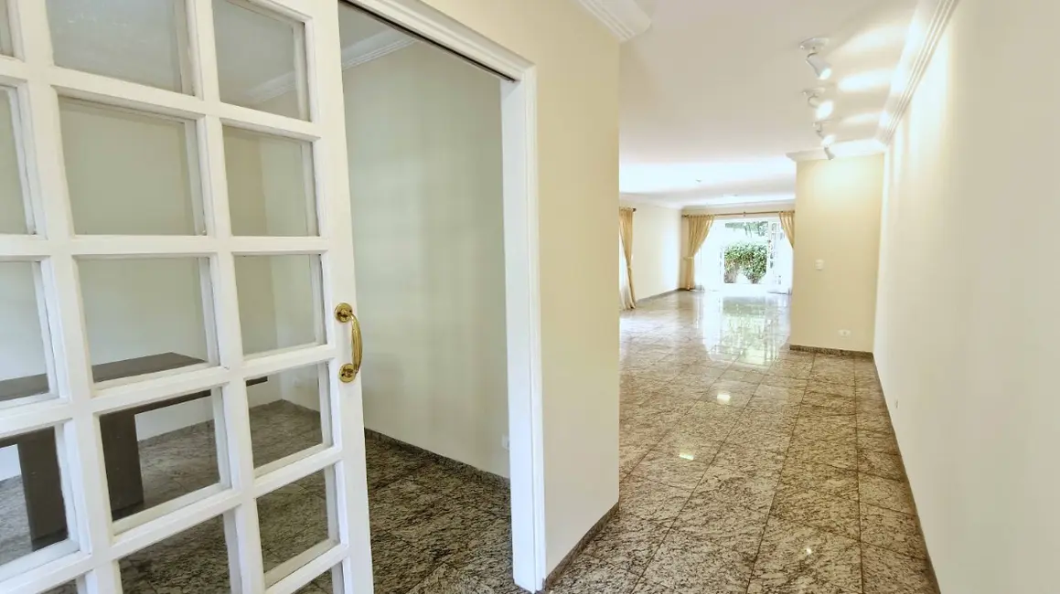 Foto 9 de Casa de Condomínio com 4 quartos à venda, 329m2 em Jardim Vitória Régia, São Paulo - SP