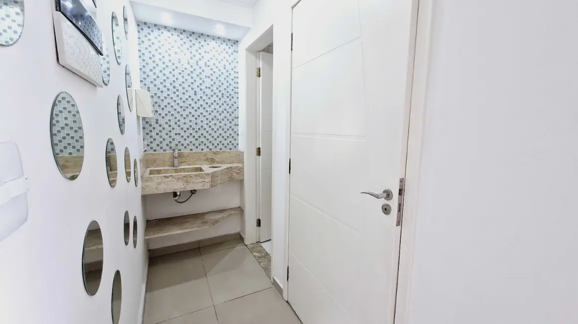 Sobrado com 3 quartos à venda, 217m2 em Santana, São Paulo - SP - imagem 7 Foto 7 de Sobrado com 3 quartos à venda, 217m2 em Santana, São Paulo - SP