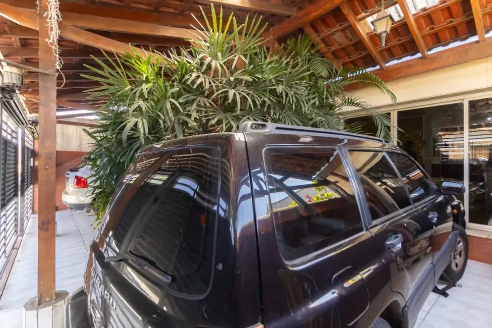 Casa com 3 quartos à venda, 200m2 em Cupecê, São Paulo - SP - imagem 4 Foto 4 de Casa com 3 quartos à venda, 200m2 em Cupecê, São Paulo - SP