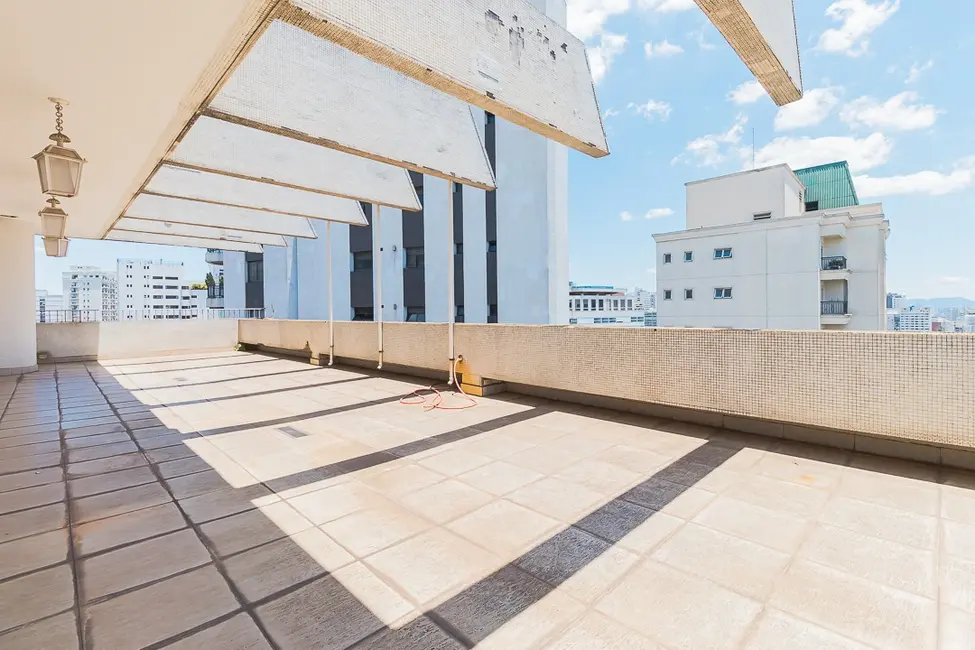 Apartamento com 4 quartos à venda, 700m2 em Santa Cecília, São Paulo - SP - imagem 8 Foto 8 de Apartamento com 4 quartos à venda, 700m2 em Santa Cecília, São Paulo - SP