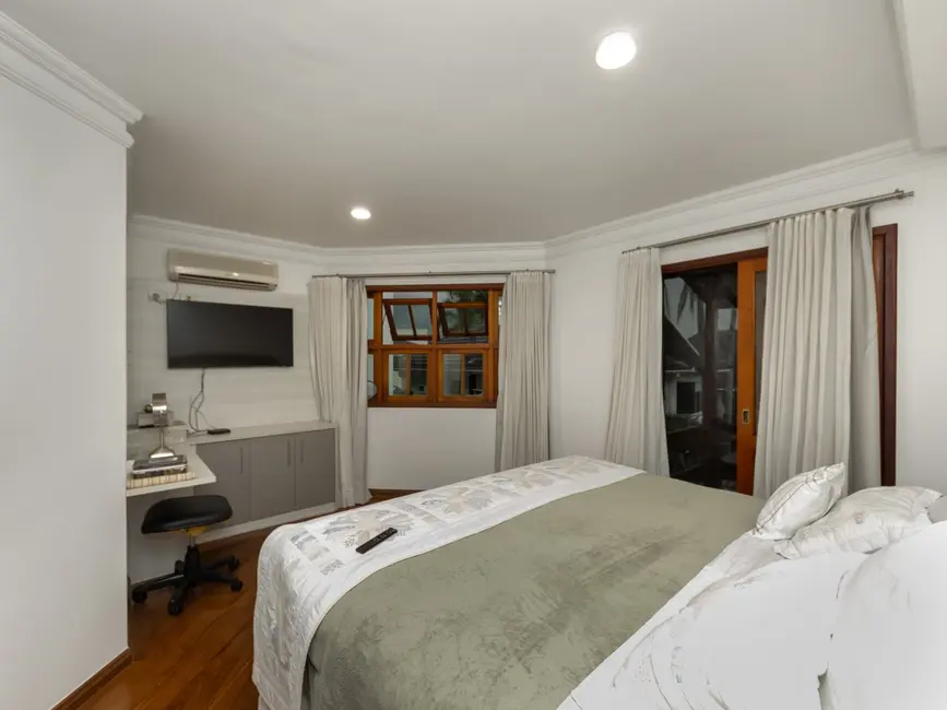 Foto 2 de Casa de Condomínio com 4 quartos à venda, 400m2 em Tucuruvi, São Paulo - SP
