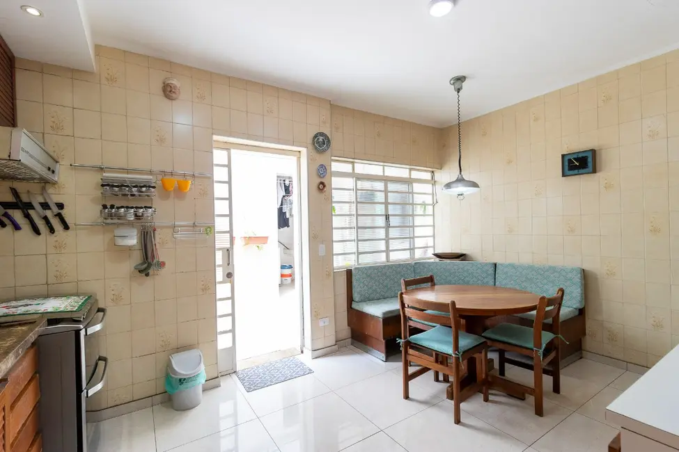 Foto 5 de Casa com 4 quartos à venda, 200m2 em Campo Belo, São Paulo - SP