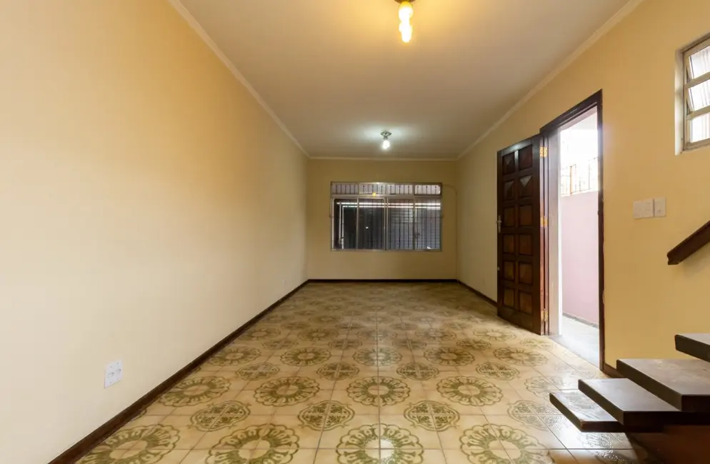 Foto 2 de Casa com 3 quartos à venda, 150m2 em Parque São Domingos, São Paulo - SP