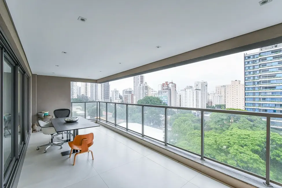 Apartamento com 3 quartos à venda, 186m2 em Campo Belo, São Paulo - SP - imagem 3 Foto 3 de Apartamento com 3 quartos à venda, 186m2 em Campo Belo, São Paulo - SP