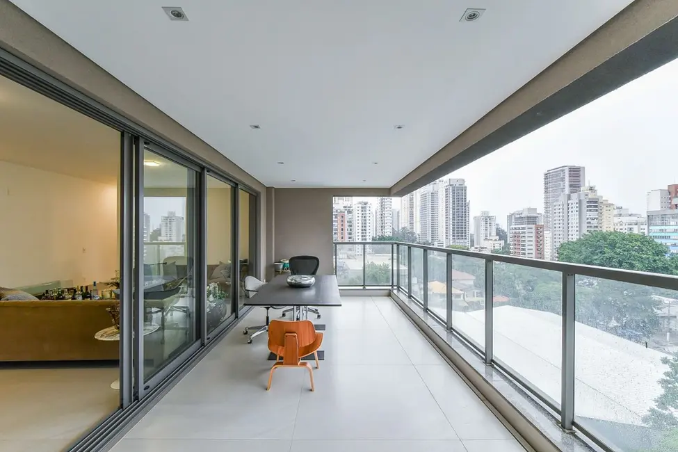 Foto 2 de Apartamento com 3 quartos à venda, 186m2 em Campo Belo, São Paulo - SP