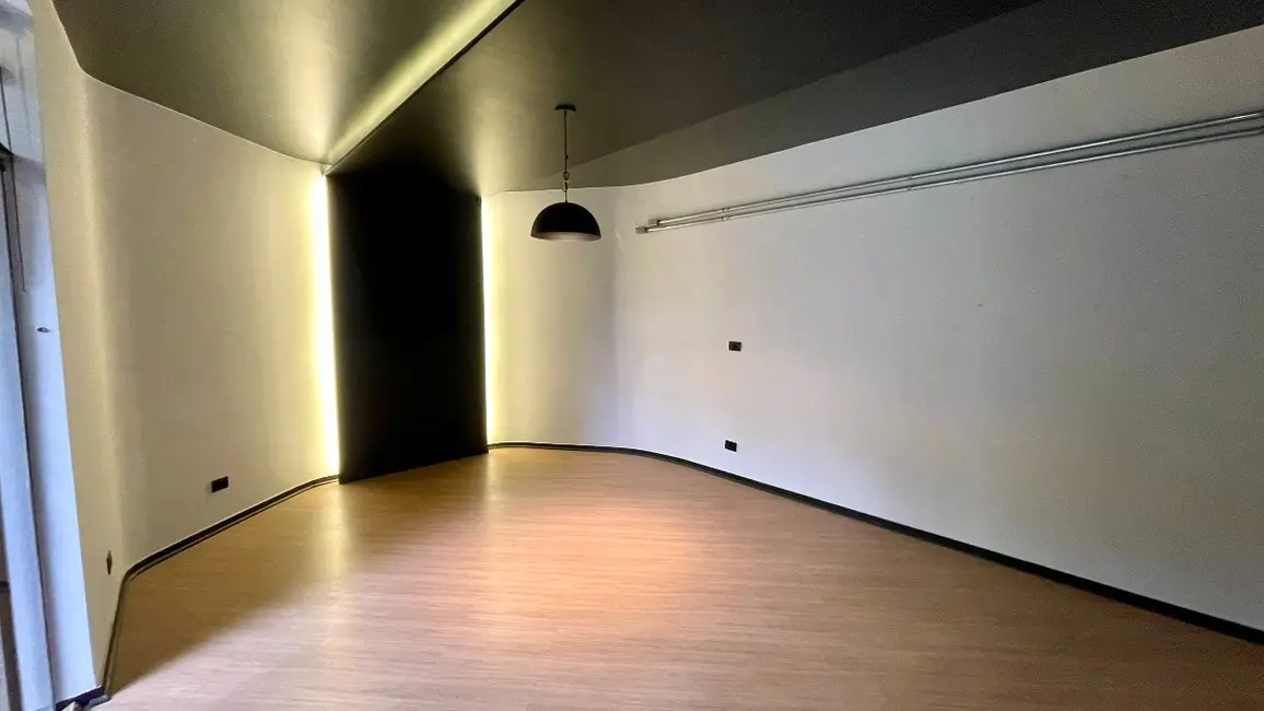 Casa com 5 quartos à venda, 810m2 em Jardim das Bandeiras, São Paulo - SP - imagem 4 Foto 4 de Casa com 5 quartos à venda, 810m2 em Jardim das Bandeiras, São Paulo - SP