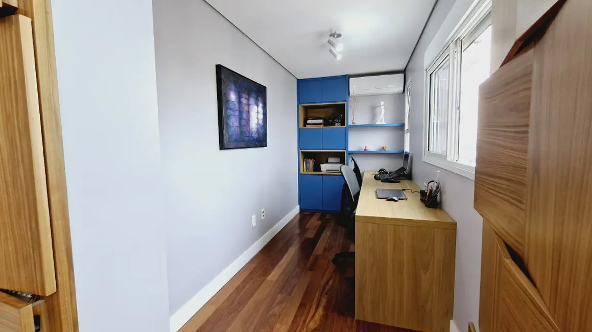 Apartamento com 3 quartos à venda, 239m2 em Vila Suzana, São Paulo - SP - imagem 4 Foto 4 de Apartamento com 3 quartos à venda, 239m2 em Vila Suzana, São Paulo - SP