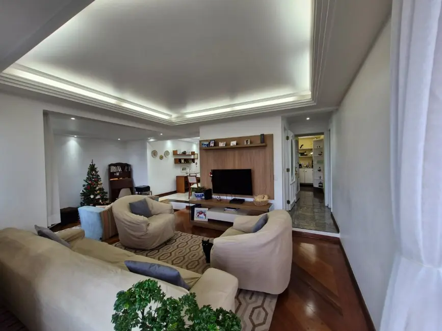 Apartamento com 4 quartos à venda, 214m2 em Santana, São Paulo - SP - imagem 3 Foto 3 de Apartamento com 4 quartos à venda, 214m2 em Santana, São Paulo - SP