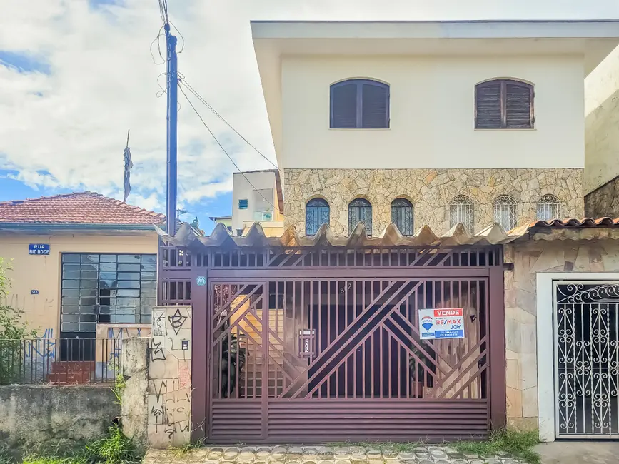 Foto 1 de Sobrado com 3 quartos à venda, 170m2 em Vila Gustavo, São Paulo - SP