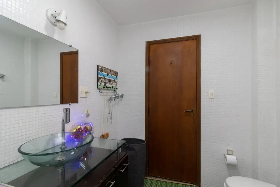 Apartamento com 3 quartos à venda, 155m2 em Santa Cecília, São Paulo - SP - imagem 8 Foto 8 de Apartamento com 3 quartos à venda, 155m2 em Santa Cecília, São Paulo - SP