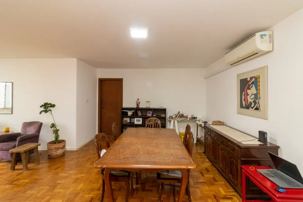 Apartamento com 3 quartos à venda, 155m2 em Santa Cecília, São Paulo - SP - imagem 3 Foto 3 de Apartamento com 3 quartos à venda, 155m2 em Santa Cecília, São Paulo - SP