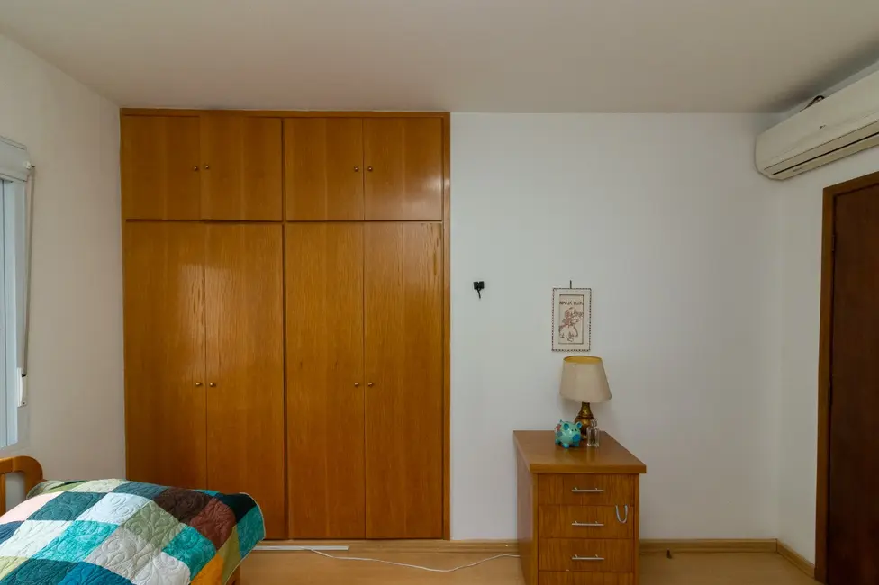 Apartamento com 3 quartos à venda, 155m2 em Santa Cecília, São Paulo - SP - imagem 6 Foto 6 de Apartamento com 3 quartos à venda, 155m2 em Santa Cecília, São Paulo - SP