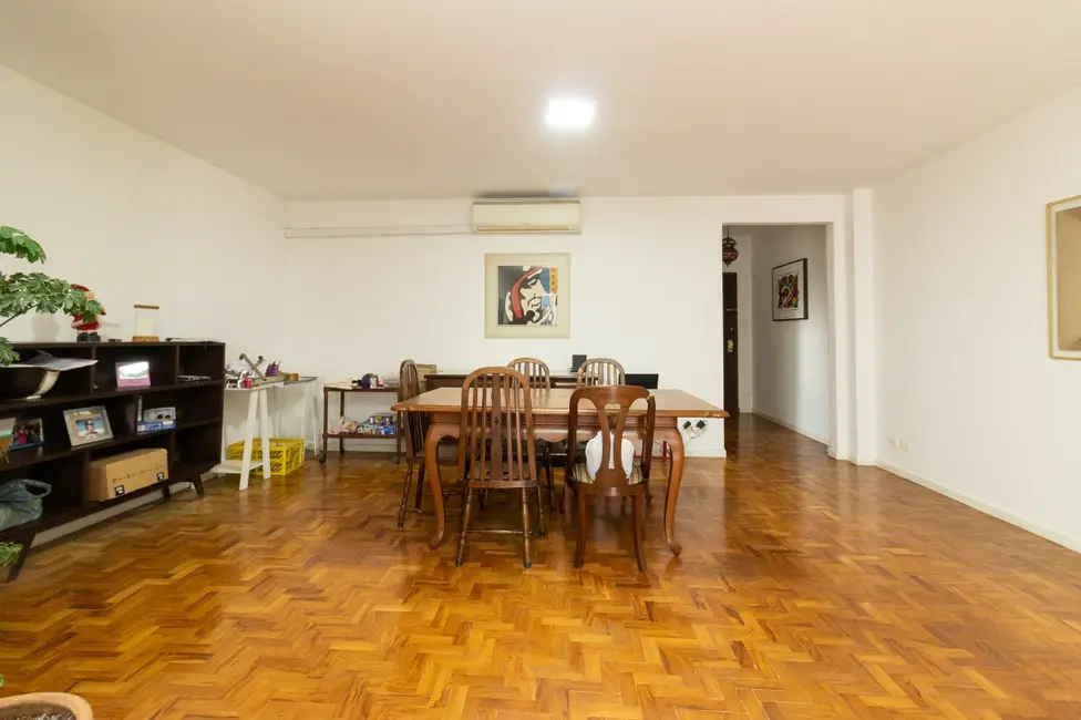 Apartamento com 3 quartos à venda, 155m2 em Santa Cecília, São Paulo - SP - imagem 2 Foto 2 de Apartamento com 3 quartos à venda, 155m2 em Santa Cecília, São Paulo - SP