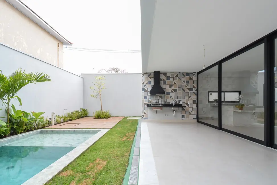 Casa de Condomínio com 3 quartos à venda, 331m2 em Planalto Paulista, São Paulo - SP - imagem 8 Foto 8 de Casa de Condomínio com 3 quartos à venda, 331m2 em Planalto Paulista, São Paulo - SP