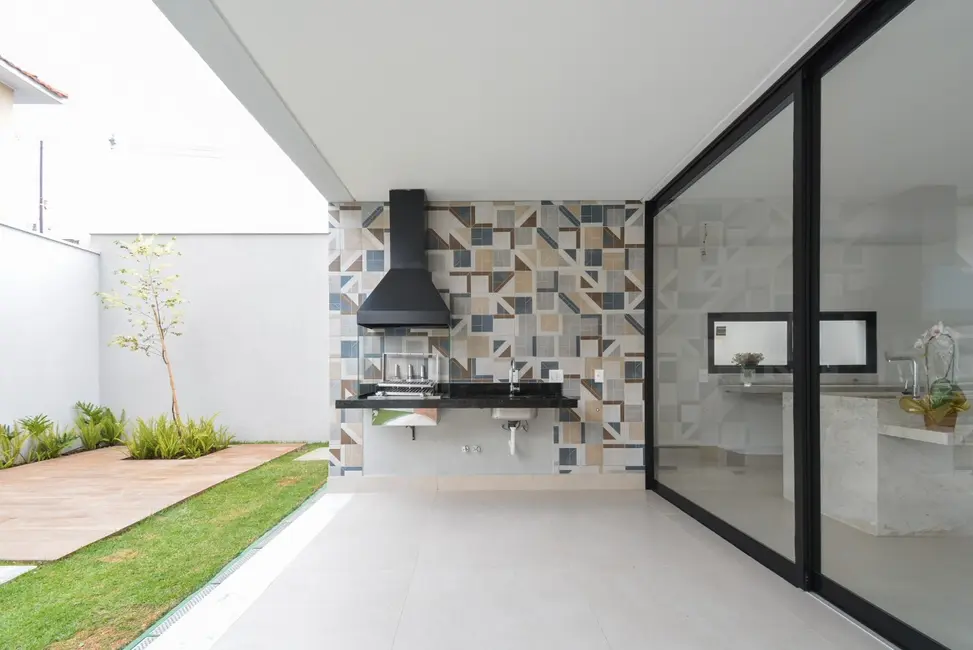 Casa de Condomínio com 3 quartos à venda, 331m2 em Planalto Paulista, São Paulo - SP - imagem 9 Foto 9 de Casa de Condomínio com 3 quartos à venda, 331m2 em Planalto Paulista, São Paulo - SP