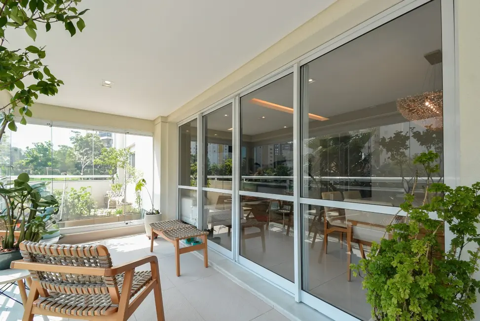 Foto 5 de Apartamento com 4 quartos à venda, 200m2 em Vila Mariana, São Paulo - SP