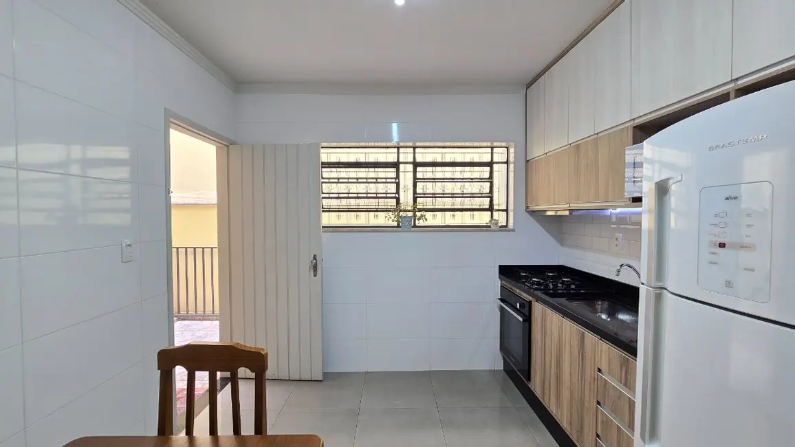 Foto 6 de Sobrado com 3 quartos à venda, 190m2 em Parque Ramos Freitas, São Paulo - SP