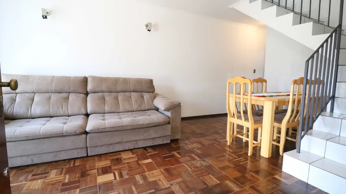 Foto 8 de Sobrado com 3 quartos à venda, 190m2 em Parque Ramos Freitas, São Paulo - SP