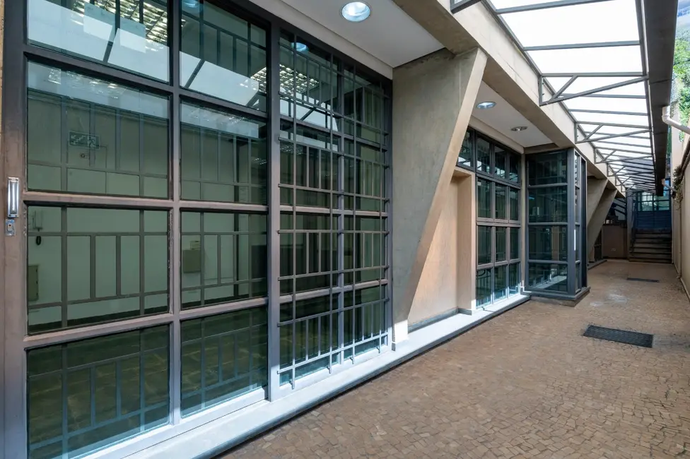 Casa à venda, 400m2 em Alto da Lapa, São Paulo - SP - imagem 8 Foto 8 de Casa à venda, 400m2 em Alto da Lapa, São Paulo - SP