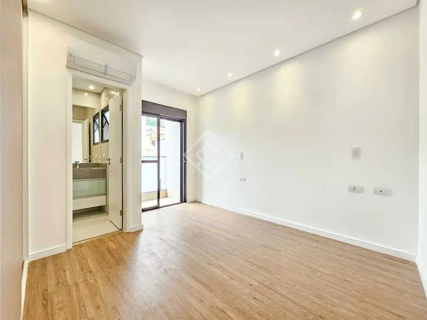 Foto 3 de Casa com 4 quartos à venda, 160m2 em Jardim Vila Mariana, São Paulo - SP